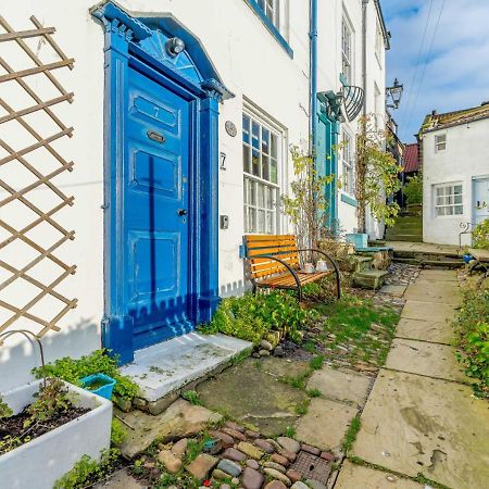Alice Cottage Robin Hood's Bay Exterior photo