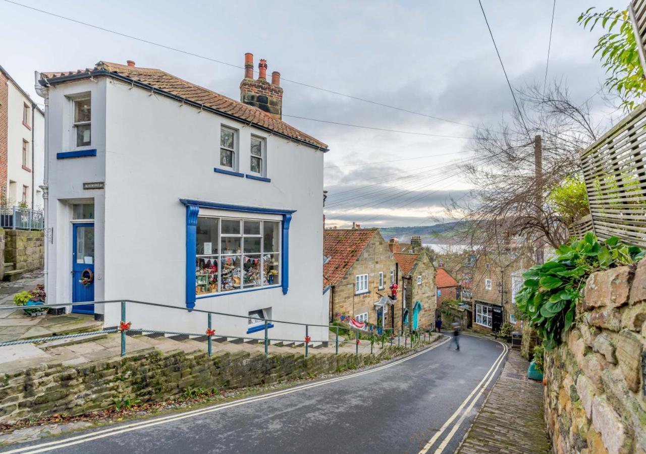Alice Cottage Robin Hood's Bay Exterior photo