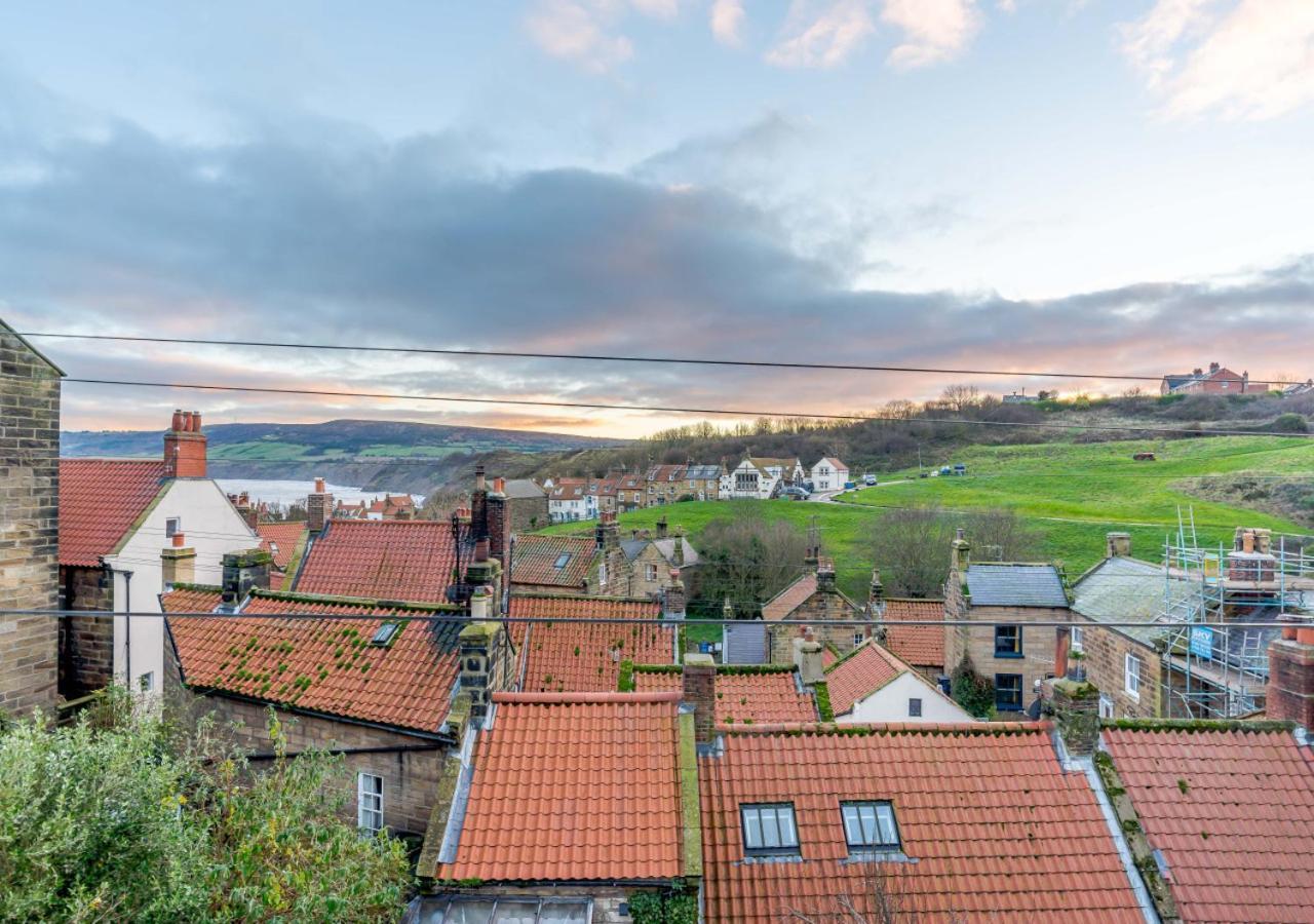 Alice Cottage Robin Hood's Bay Exterior photo